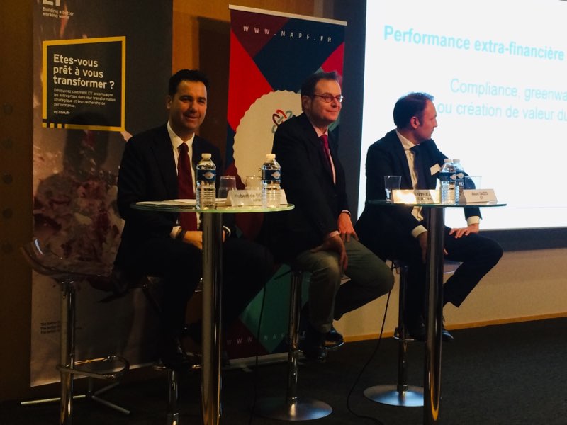 Hubert de Boisredon PDG d'@GroupeArmor  "Le coeur de notre savoir-faire : enduction de couches fines sur couches minces. Si ce savoir faire était mis au service de la planète que ferions-nous ? Ce fut le début de la transformation."
#PetitDejNapf <a href="/CCINantes/">CCI Nantes St Nazaire</a> <a href="/EYFrance/">EY France</a> <a href="/IAEnantes/">IAE Nantes</a>