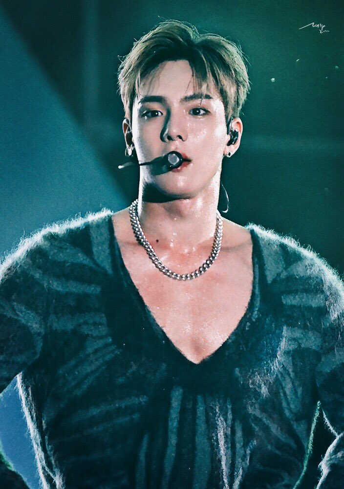 shownu_leader's tweet photo. 난 이제 달고나커피 만들 힘이 없어

190511 #셔누 #monstax https://t.co/Zc51MI05F4