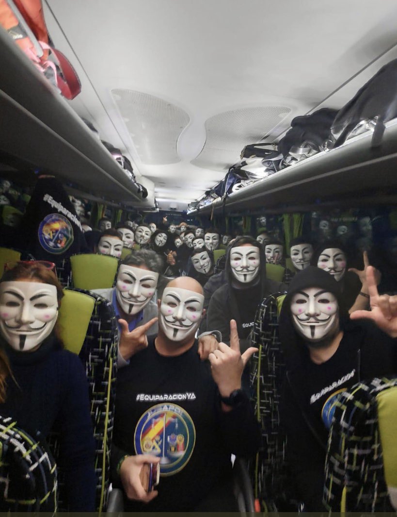 Macarena Olona tweet media