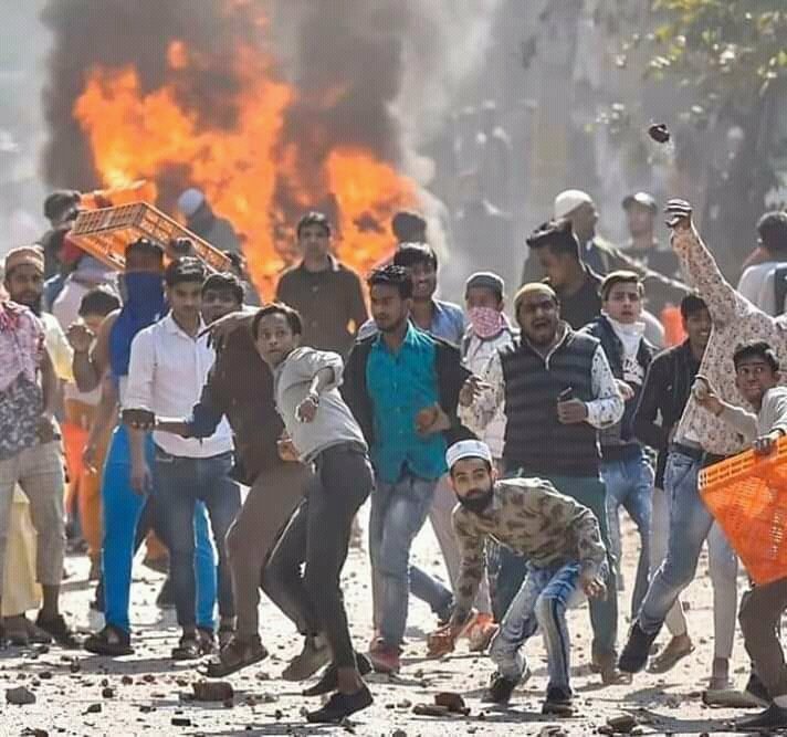 satyavadin's tweet photo. modi's deshbhakts displaying #HunarHaath ... https://t.co/nRbBYU4n79