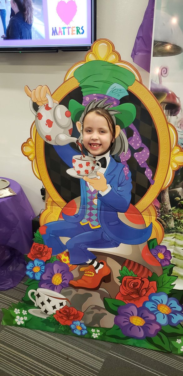 KeeleyBarr's tweet photo. My dd skipped out to the car chanting "best day ever" after the #TylerISDLitcon tonight! @tylerisdlearn @jacktylerisd https://t.co/Vui5KHJdn8