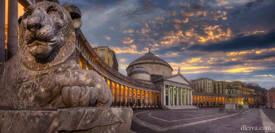 ZaibatsuPlanet's tweet photo. Plaza del Plebiscito, Napoli, Italy by Domingo Leiva https://t.co/oanWfUtQIM #Photography https://t.co/RzeKewN8dK