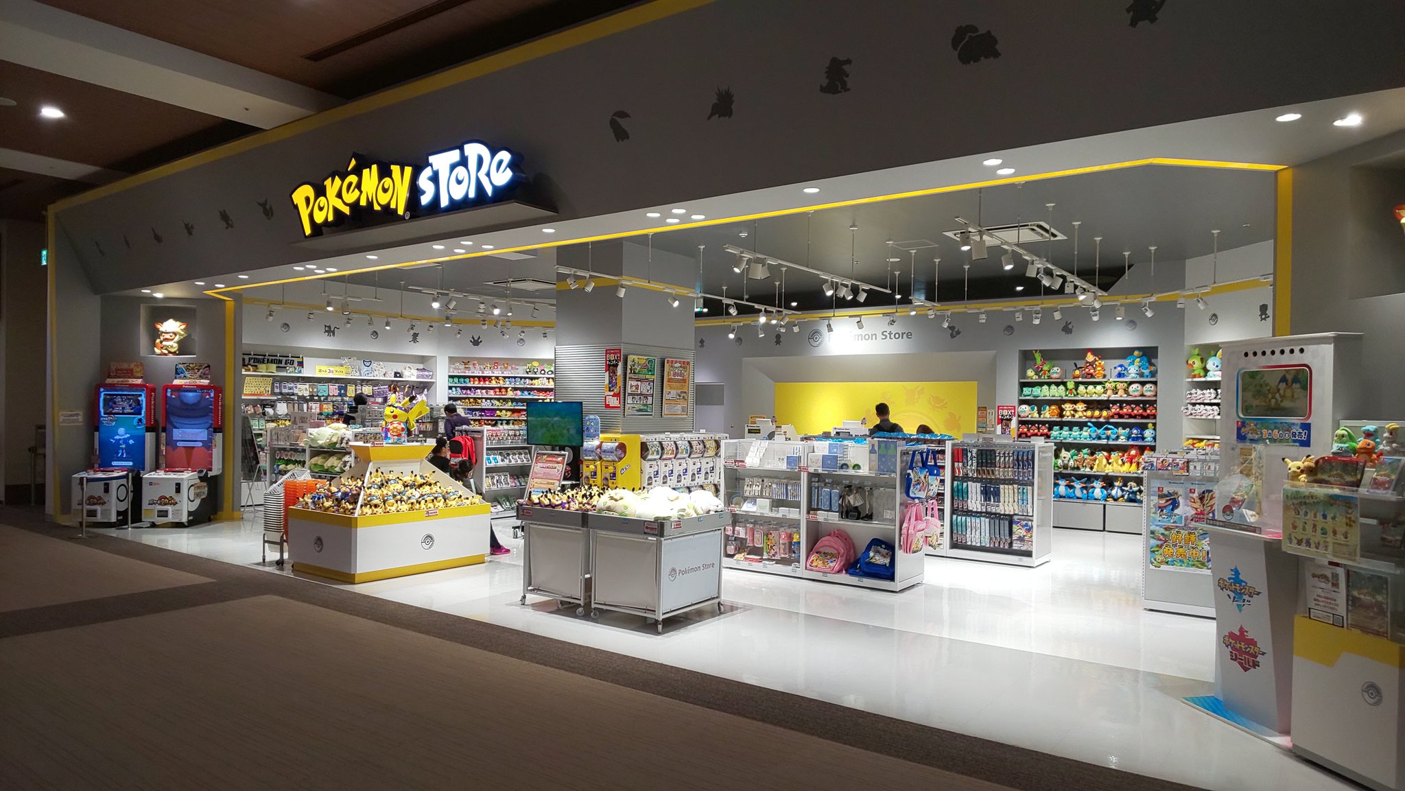 しち ポケモンストア イオンモール沖縄ライカム店 T Co L38aowlkyi Twitter