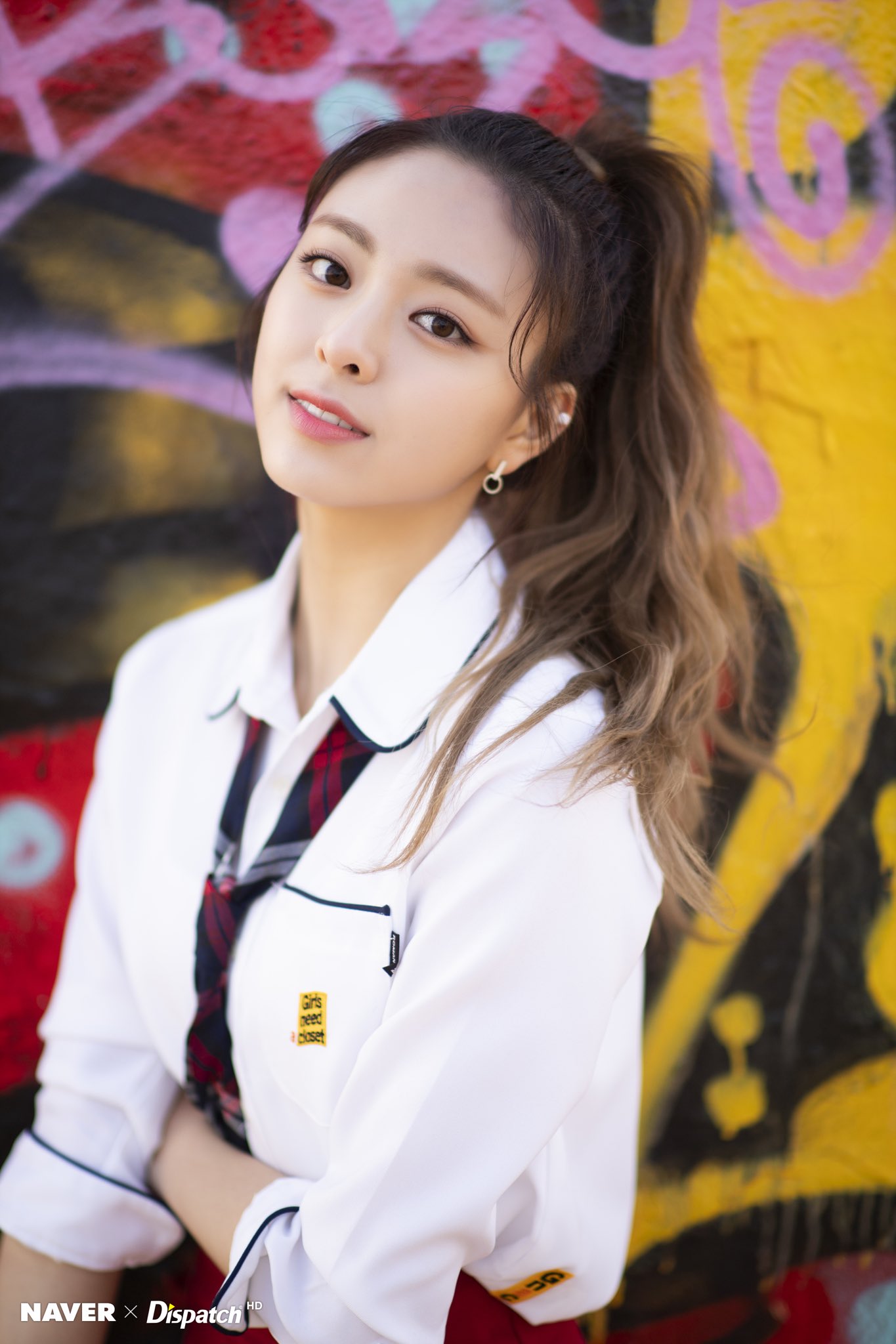 ITZY - itzy 証明写真　ユナ m28683612685_1.jpg?1672577957