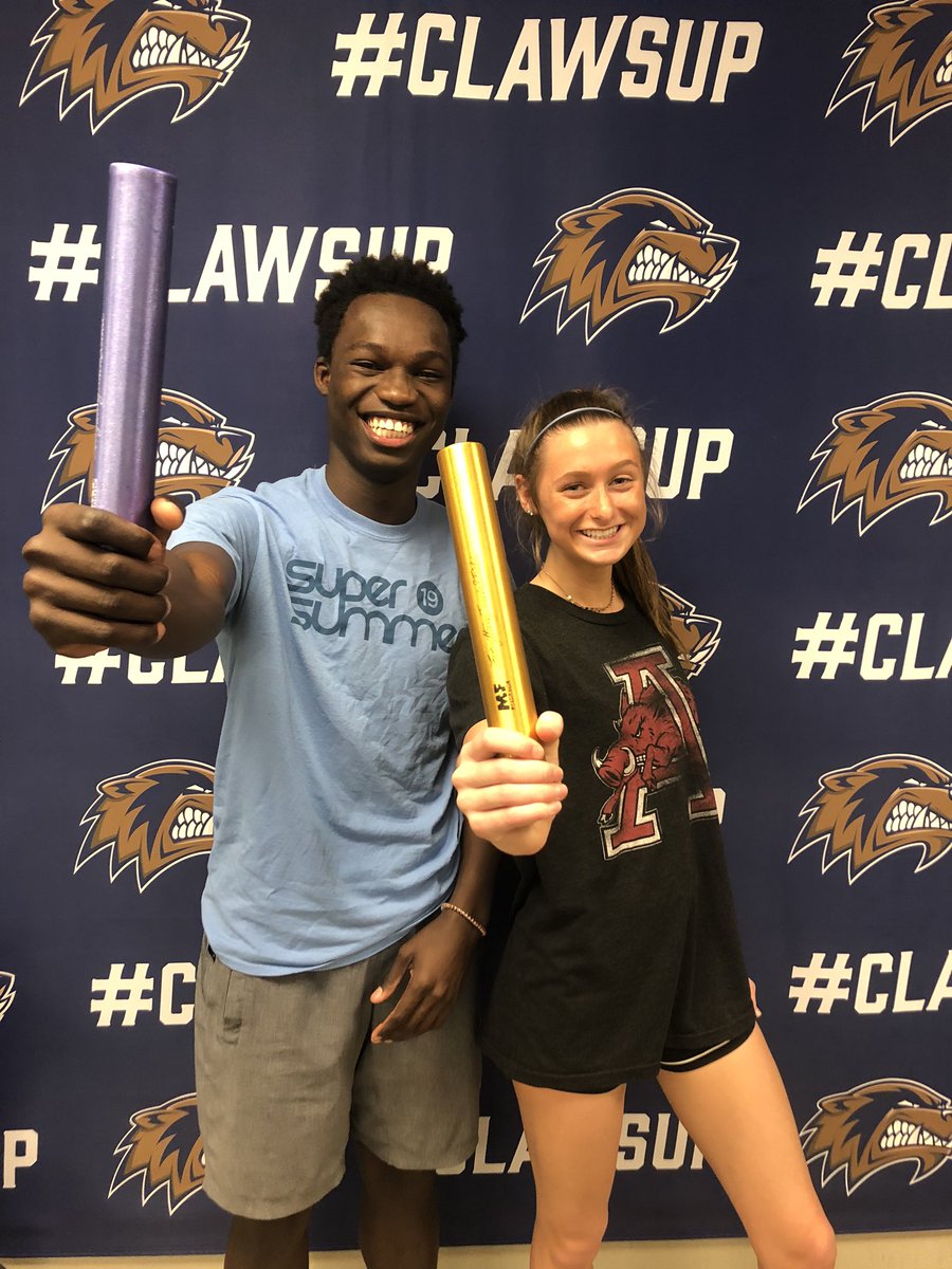 Wolverine_Track's tweet photo. Congrats to West athletes of the week Caroline Spendio and Welly Faddis.
Caroline ran on the 4x800 and 4x400 that broke school indoor records. (Her 1st track meet ever)
Faddis placed in 4 events, setting 3 indoor PRs & broke the school indoor record in the 200m.
#WestTrack https://t.co/ph6NwIUsnI