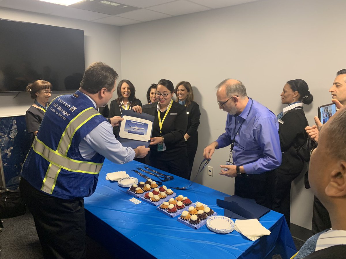 Celebrating this wonderful group on passing probation. Congrats! And welcome to the family. <a href="/weareunited/">We Are United</a> @BUZZBEAA <a href="/jrheingans/">Julie Rheingans</a> <a href="/OmarIdris707/">Omar Idris</a>