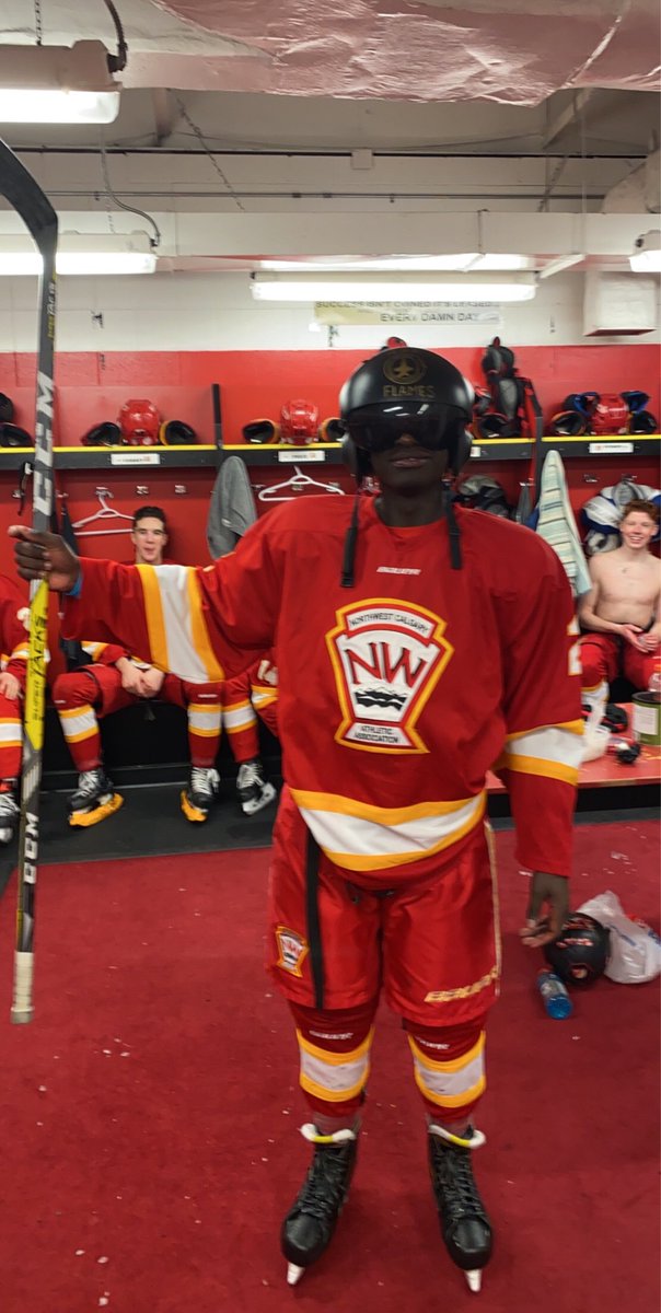 FlamesU18AAA's tweet photo. Player of the Game with the Hard Hat #2Castilla @MarkyCastilla ππΌ
#Doesntgiveupwontgiveup πͺπΌ https://t.co/584OzCregM