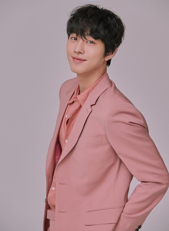 [2020.03.03]Ahn Hyo Seop's Post Drama Interview (5) https://n.news.naver.com/entertain/article/469/0000473190 @StarhausM #안효섭 #ahnhyoseop #seowoojin #RomanticDoctorTeacherKim2