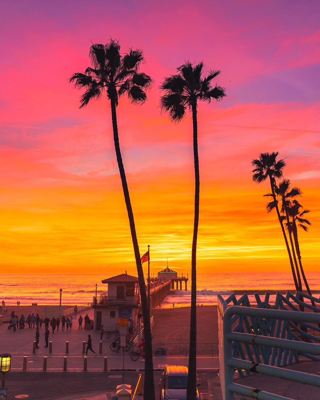 「海岸風景」 2025,夏の海岸風景」 by 渡辺 正重｜Artmeter｜暮らしを彩る