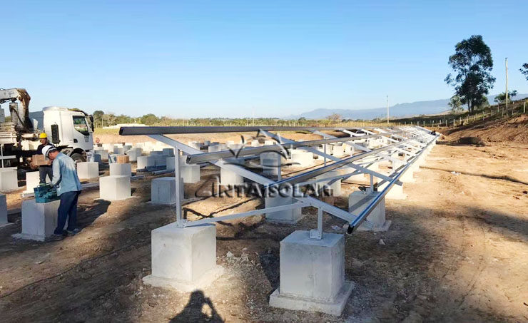 Antaisolar's tweet image. 2.5MW grount solar mount with concrete foundation in Brazil. Pre assembled solar racking from factory, faciliating on-site installation. The system is simplified to achieve better cost performance at the joints between supporting beam and bracing.  #groundmount #solarenergy