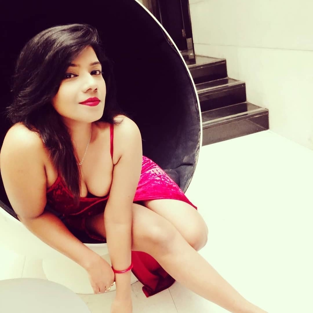 Bangaloremodel1's tweet photo. Name: Arti 💋😘 #fun
Age: 21
Gender: Female
Figure: 34-28-30
Nationality: INDIAN #Bangalore
Profession: Model

FOR BEST EXPERIENCE 👙 &amp; have #fun in #Bangalore 👅 #EscortService 😈
⬇️ CLICK THE LINK BELOW ⬇️

https://t.co/xGlLF1t2uq https://t.co/zS9mGj30OD