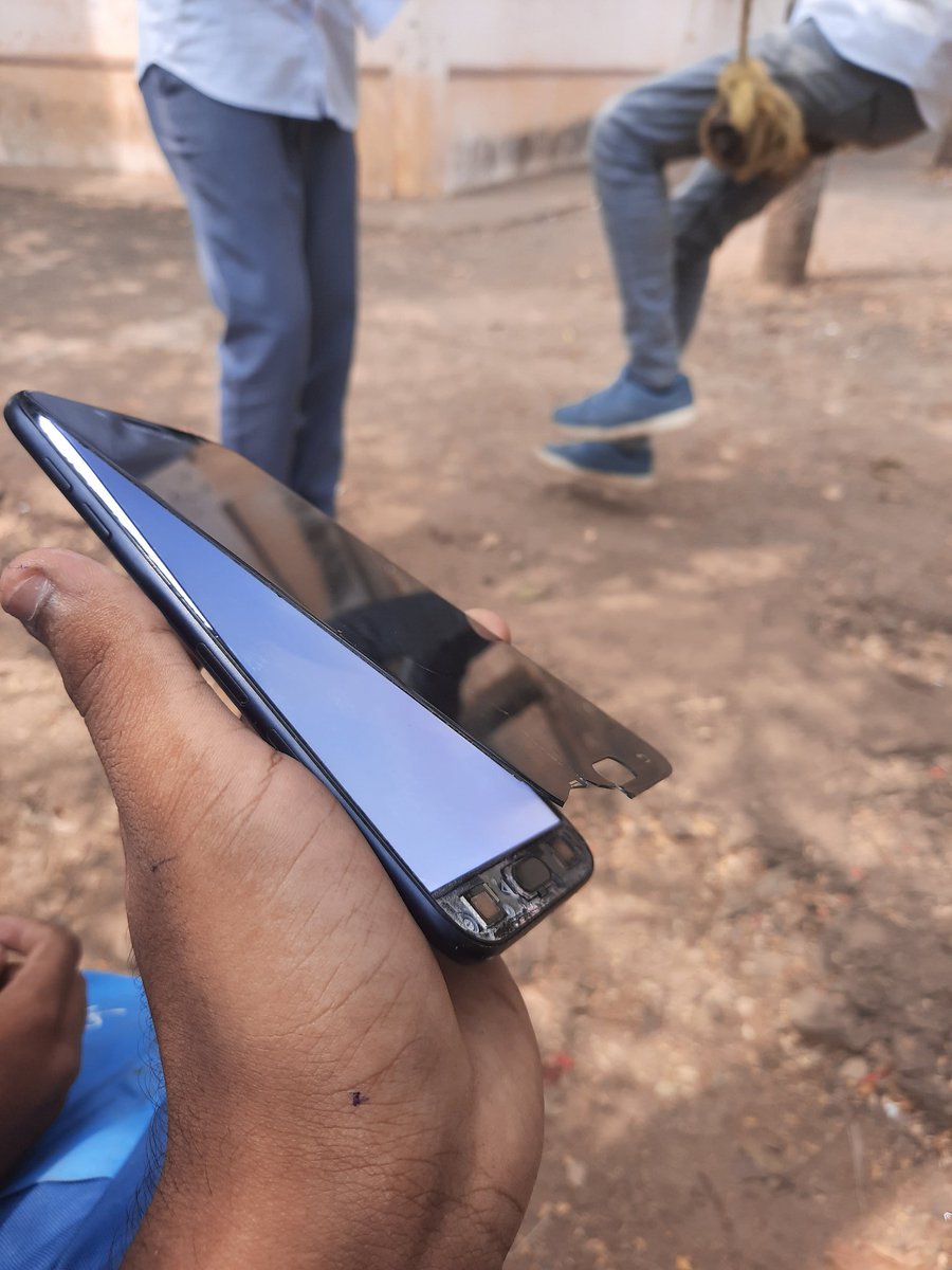 The Next Gen Samsung Z Flip
<a href="/SamMobiles/">SamMobile - Samsung news!</a> <a href="/SamsungIndia/">Samsung India</a> <a href="/SamsungExynos/">Samsung Exynos</a> <a href="/Samsung/">Samsung Electronics</a> <a href="/SamsungMobile/">Samsung Mobile</a> <a href="/SamsungUS/">Samsung US</a> <a href="/SuperSaf/">Safwan AhmedMia</a> <a href="/ZacksJerryRig/">JerryRigEverything</a> <a href="/MKBHD/">Marques Brownlee</a> <a href="/mweinbach/"></a>