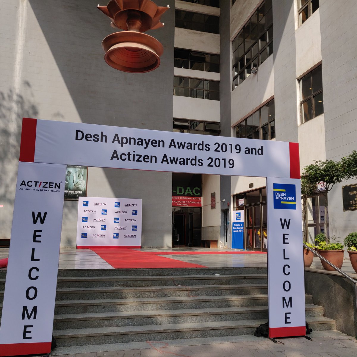 KiranKhalap's tweet photo. Probably the beginning of a silent revolution! Class 7, 8, 9 students from all over India (25 states!) as well as other parts of the world studied 5 of the Sustainable Development Goals, chose one, did a project and entered for the awards! #actizen #deshapnaye @ourchlorophyll https://t.co/irDt2G66if