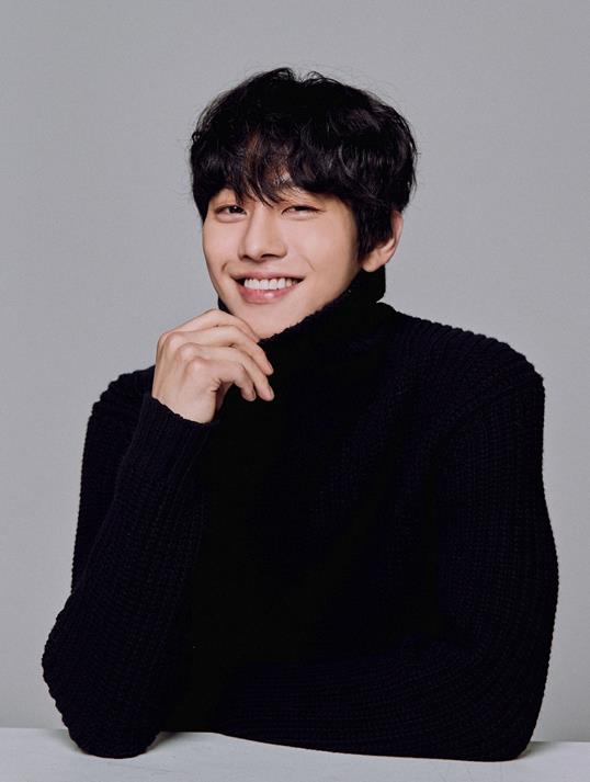 [2020.03.03]Ahn Hyo Seop's Post Drama Interview (6) https://n.news.naver.com/entertain/article/469/0000473198 https://n.news.naver.com/article/001/0011444613 @StarhausM #안효섭 #ahnhyoseop #seowoojin #RomanticDoctorTeacherKim2