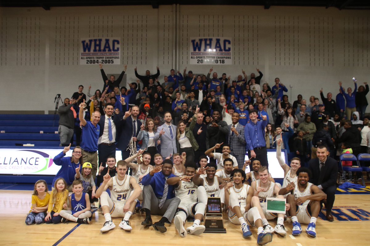 CoachTone__'s tweet photo. It takes a village 🏀🤝

🙏🏼Ⓜ️💛💯 https://t.co/0xNBUFfEd4