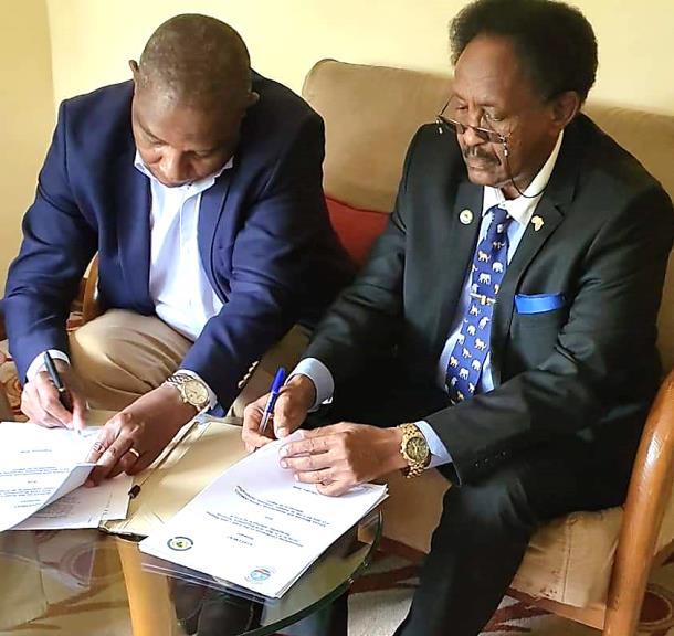 AMGC31543769's tweet photo. A formal agreement was signed on 6th February 2020 in Kampala, Uganda between ICGLR and AMGC. The agreement is regarding a working plan and modalities of operations of a highly sophisticated and state of art Analytical Finger Printing (AFP) laboratory. https://t.co/95RaahrDAz