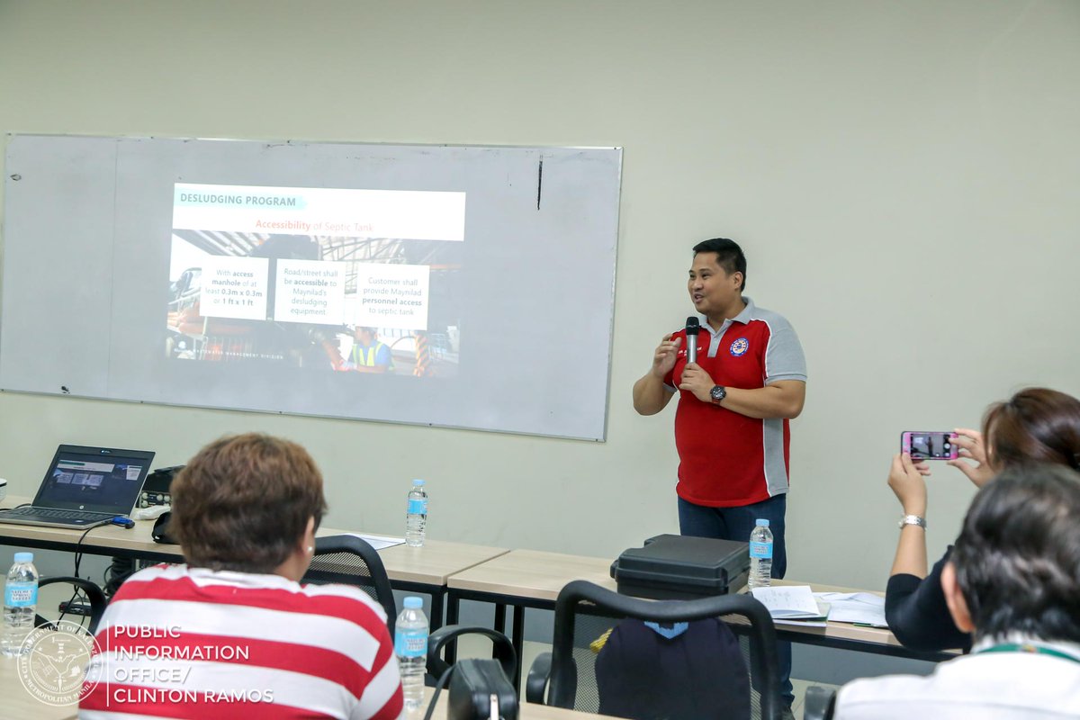 valenzuelacity's tweet photo. To further promote health and safe sanitation systems and practices in the city, the local government holds a City-Level Community Briefing on Sanitation and Desludging Services at the ALERT Center. Liga ng mga Barangay officials and members attended the meeting. #LiveableCities https://t.co/rDZeSFQVXZ