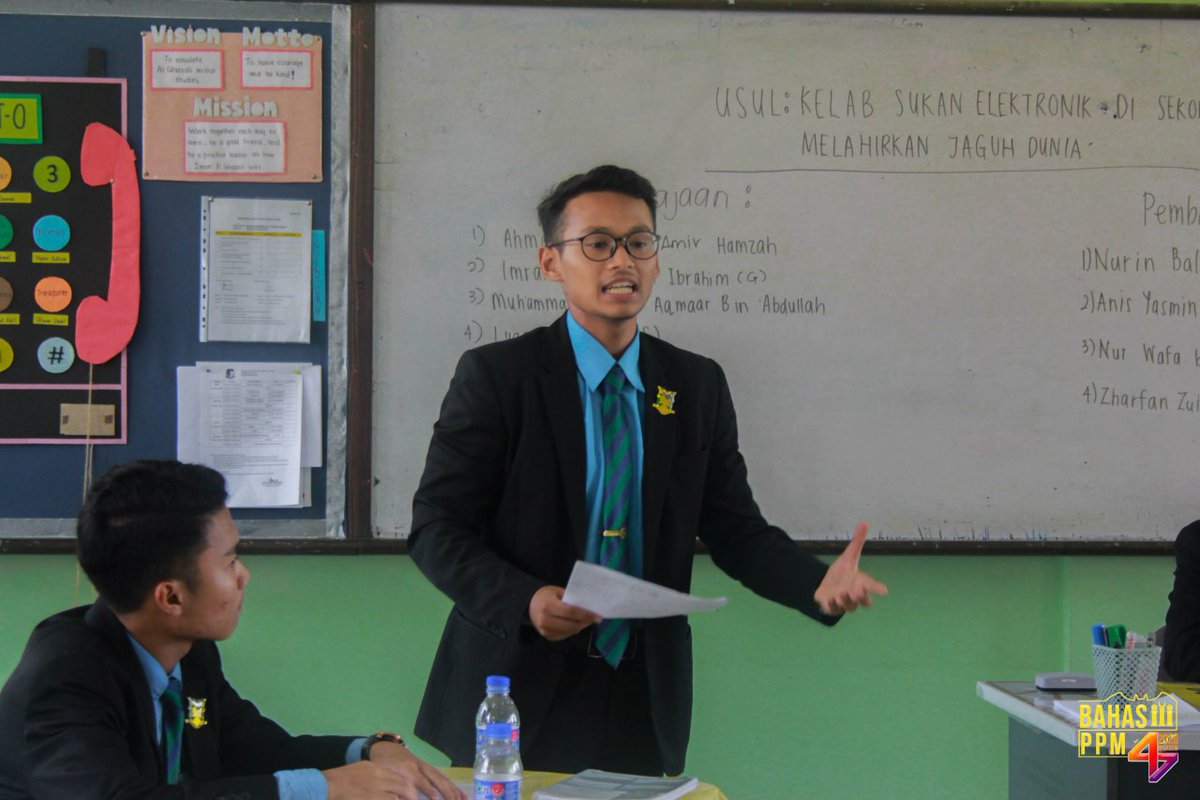 PPM47_SASEM's tweet photo. Perlawanan bahas Bahasa Melayu sidang 2.
#PPM47SASEM 
#ppm47 https://t.co/eg9JVQtW2r