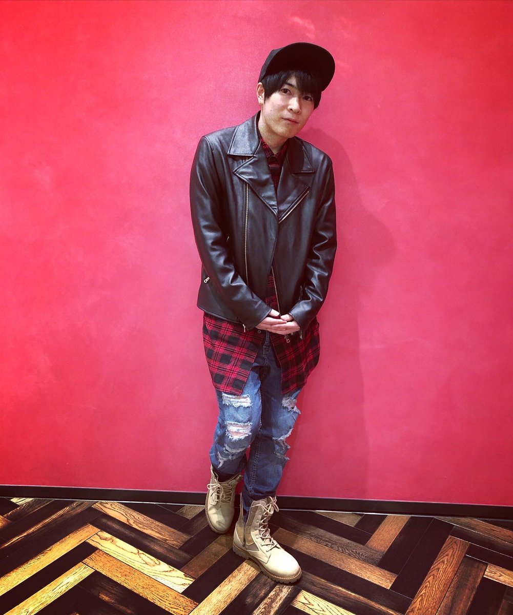 Taiki Dance 壁紙がオシャレな場所で コーディネート ファッション ストリートコーデ スタイル オシャレな 壁紙 Fashion Ootd Shotting Code Coordinate Myfashion Street Love Style Gm Camera T Co Fuunmkzylq