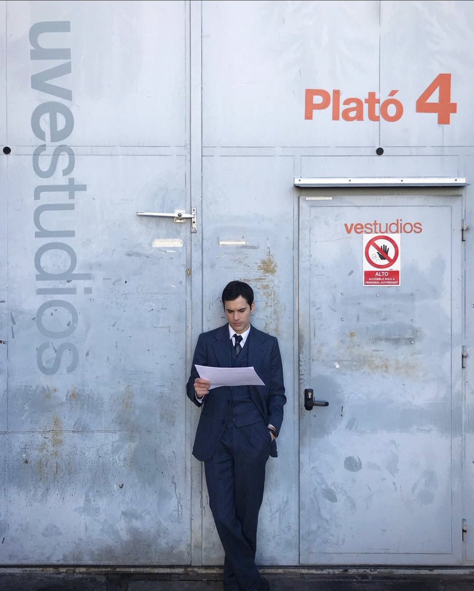 AExpositoCFO's tweet photo. Adrián ya está grabando los últimos capítulos de @esdpv #ElSecretoDePuenteViejo. No os perdáis la temporada final de lunes a viernes a las 17:30h en @antena3com. https://t.co/EmtVOG89XI