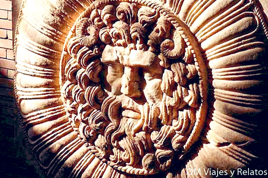 OM_VIAJES's tweet photo. GuÍa de viaje de MÉRIDA (LA PEQUEÑA ROMA) Recorremos la impresionante ciudad de #Mérida, fundada por los romanos en el siglo I a.C, en 48 horas. Paseo guiado aquí👉 https://t.co/muMtPZDwzD https://t.co/NepyW5HzDJ