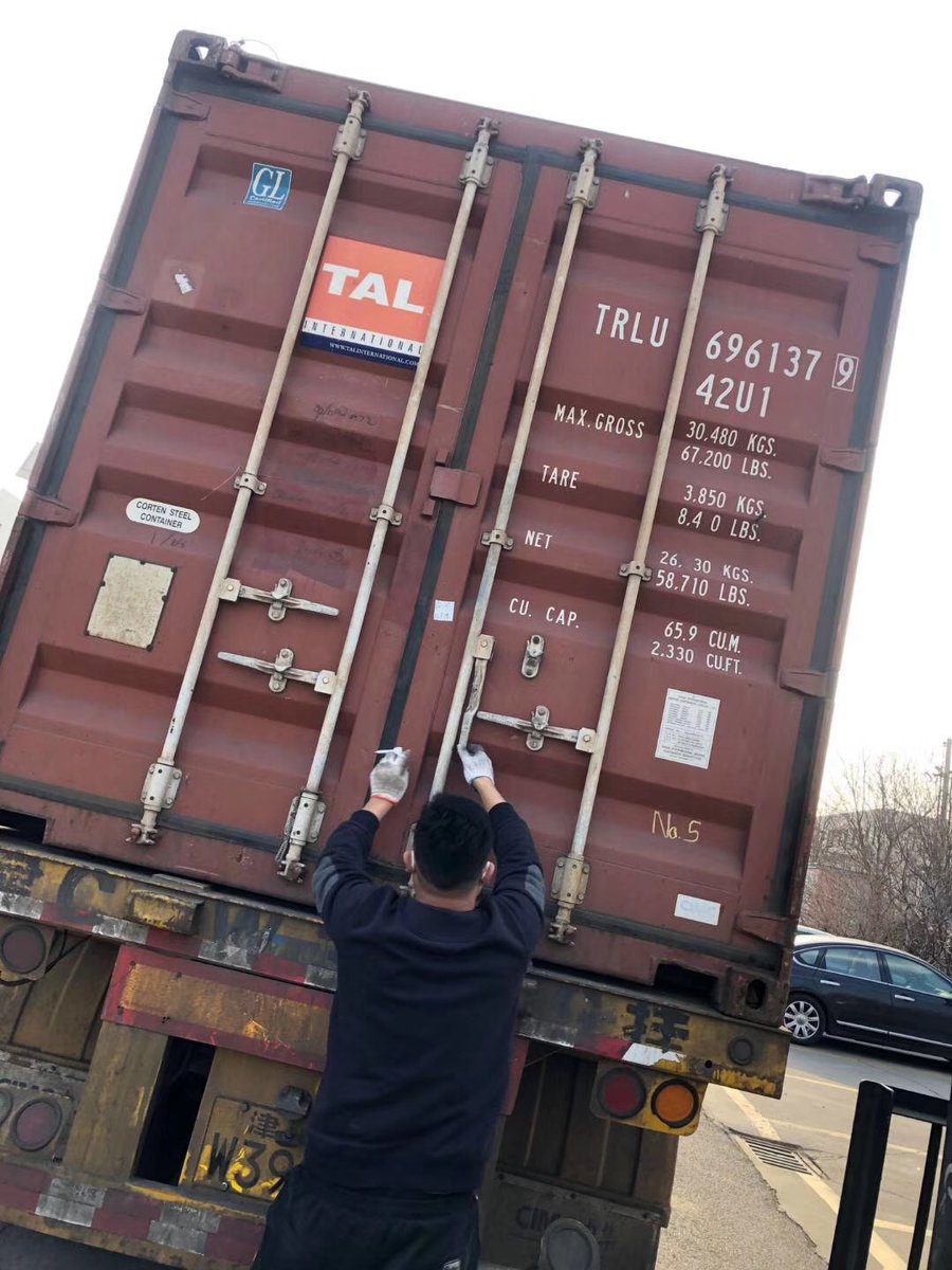 WorldsValve_'s tweet photo. The first shipment after returning to work(Packed in Reinforced container)!#butterflyvalve #valves #longrod. Wafered butterfly valve with extension rod. #seawater #C95400 #pipeline #AWWA #manual #gearbox
Looking forward to your inquiry: twv01@worldsvalve.com https://t.co/S6q1WIefYj