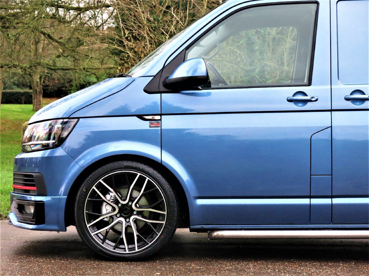 VOLKSWAGEN TRANSPORTER (2016) Van T6 140 DSG Auto SWB T30 Sportline Highline
£25,495 inc VAT!
loom.ly/s6z_1e4

#vw  #VWtransporter  #vwtuning  #vwvans  #volkswagen  #kombi #VWkombi  #T6 #sportline #swb #bluemotion #T28 #euro6 #bluetooth #vwshuttle #shuttle