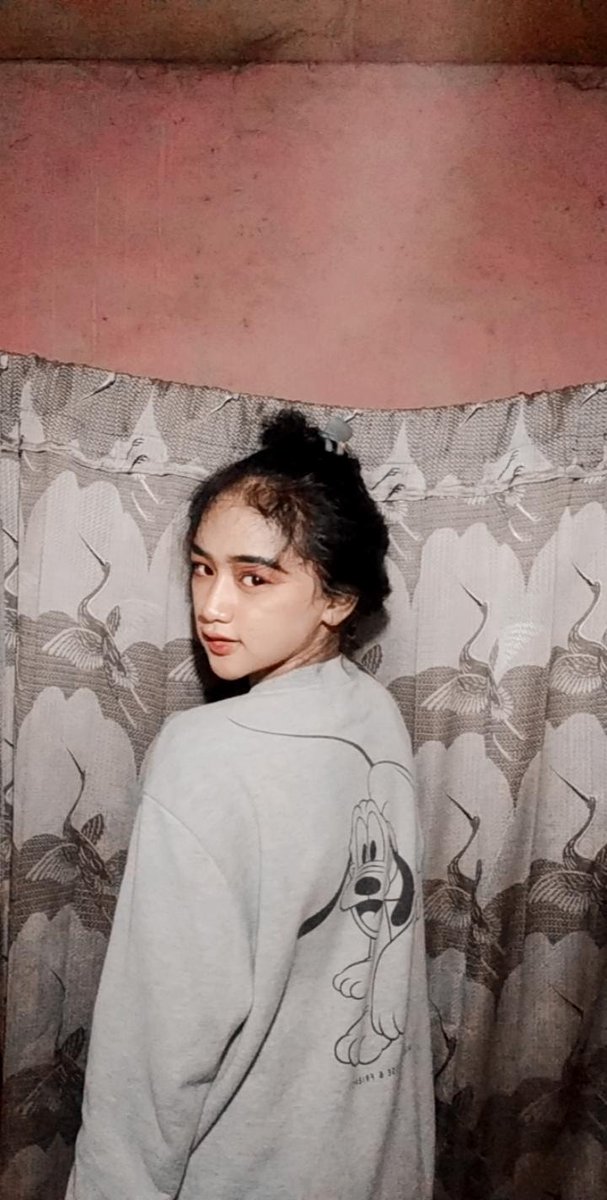 gimanacaa's tweet photo. Kamu pacarnya? Kalo aku jodohnya kamu bisa apa https://t.co/8sSve7uiIZ