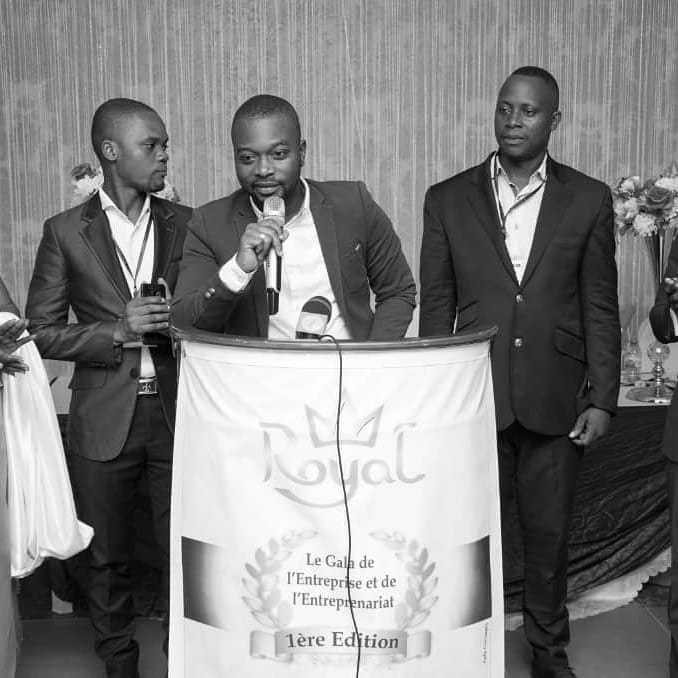iroko_lab's tweet photo. Soirée de gala de l’entrepreneuriat et de l’entreprise ce samedi 29 février 2020 @Godomey. By ROYAL LIGHT.
Si certains ont pu témoigner de leurs parcours, d’autres en ont profité pour valoriser leurs produits.
#IrokoLab #UniversiTech #EtuConnect #StartUps #Entreprise https://t.co/ikvNX4HMf6