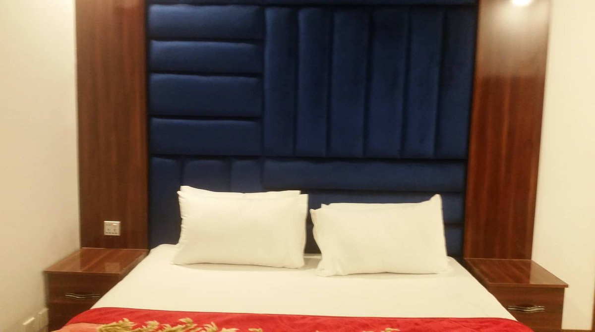 HotelComfortIn4's tweet photo. Want to stay, sleep, and explore in the shadow of Karachi? And for that, if you are looking for a hotel with a perfect location, there is no better choice than #Hotel COMFORT INN #Clifton #Karachi that provides serene accommodations at affordable rates.
#VisitPakistan2020 #Travel https://t.co/9QCN7lco93