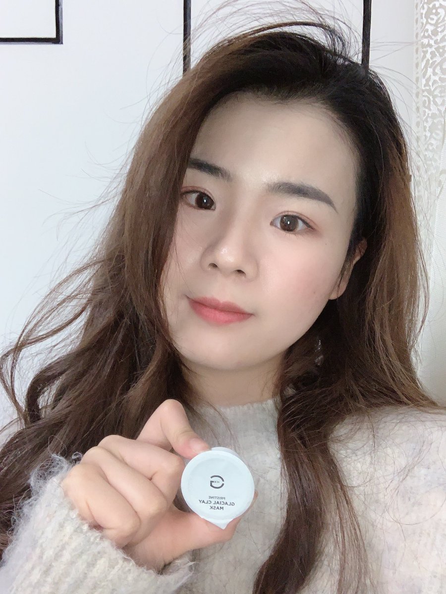 Ssssssssshay's tweet photo. 最近皮肤异常的好😆

定期清洁 真的是对皮肤最大的尊重 https://t.co/NkMOUGim6V