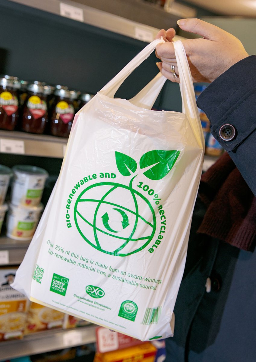 RAFBrizeNorton's tweet photo. Since December last year Sodexo changed the carrier bags at our on Station shops to 100% recyclable bags ππ #ChangeTuesday #PlasticFreeBrize https://t.co/9CHkwFJK9L
