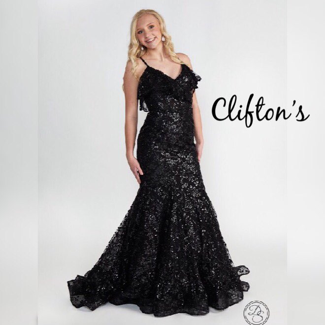 Cliftonscouture's tweet photo. Ella sparkles in this sequin tulle trumpet gown w/a beaded V-neck, ruffle detail bodice, beaded belt detail, horsehair hem &amp; a sweep train, Sz4 $529

#cliftonscouture #elliewilde #wildechild #blackdress #blacklace #mermaid #ruffles #prom2020 #ownthemoment #cliftonscliquegirl https://t.co/PfNpgh2CZ1