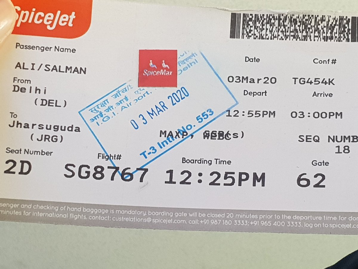 iamsalmanaly's tweet photo. Wow @flyspicejet so you charge your passengers a good amount in the name of spice max for these kind of seats ?
#poorspicejet
#spicejet
#aviation https://t.co/jq66U7ozFh