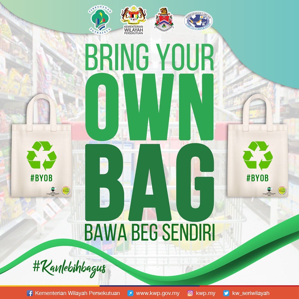 kwp_my's tweet photo. Bawa beg anda sendiri ketika membeli barangan di luar. Jom jaga kesejahteraan alam ini.
#KWPMalaysia #WilayahTV #BringYourOwnBag #BYOB #SayNoToPlastic #BringYourOwnBeg #MayaKarin #WilayahPeduliHarapanDipenuhi #BringYourOwnContainer https://t.co/gV4VJNNN5z