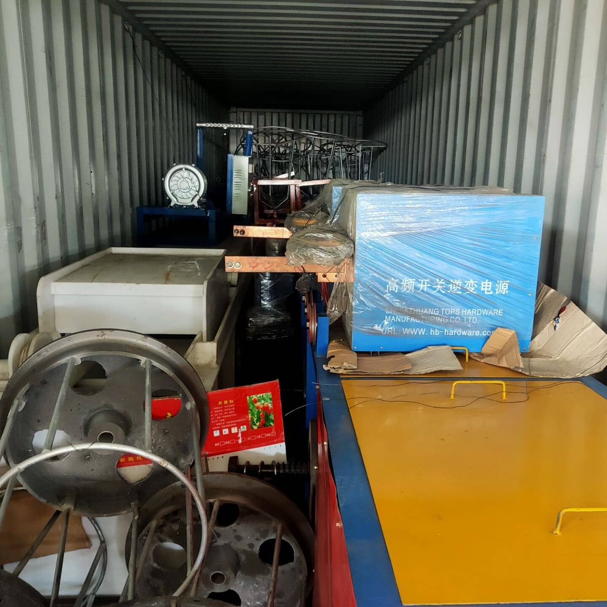 TopsCarry's tweet image. Electro Galvanized wire production line to Uganda