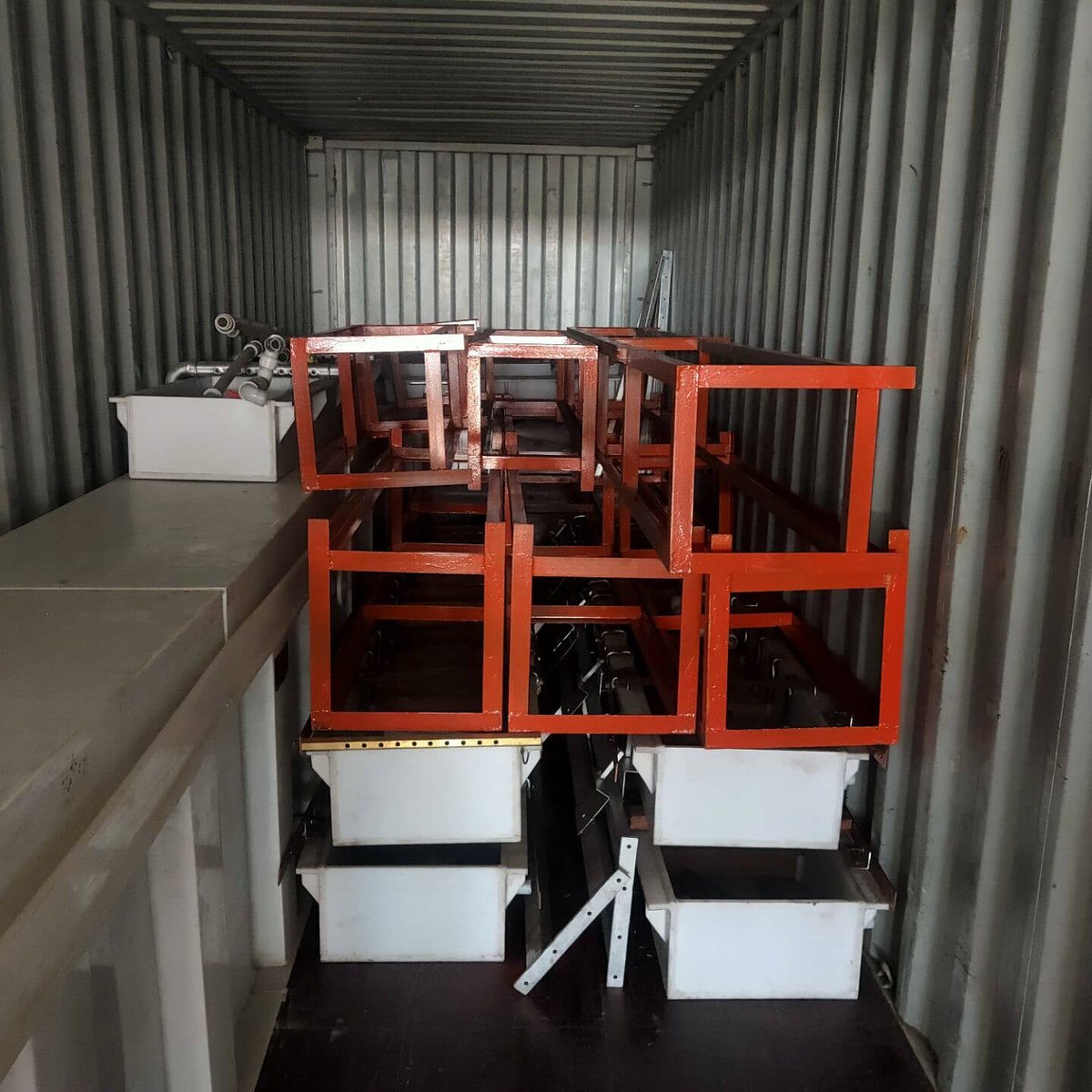 TopsCarry's tweet image. Electro Galvanized wire production line to Uganda