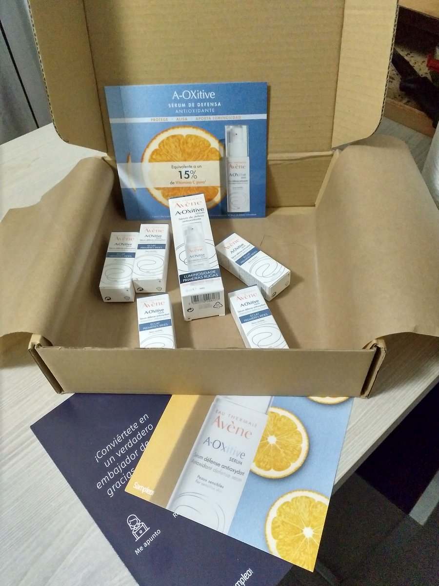 Txifu's tweet photo. Ya me han llegado las cremas Avène, Crema A-OXitive recién probada ésta mañana.
@sampleo @AveneEspana
#CremaAntiContaminacion #SerumVitC #AOxitive #GlowNow #test https://t.co/ZzJlRAajIA