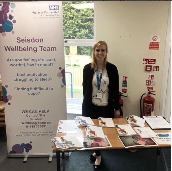 Come and meet us at the #PertonLibrary this Thursday 5th March between 9.30am 11am for a chat about your #wellbeing #mood #feelingwell #ItsGoodToTalk 

#MentalHealth  #Perton
@StaffsLibraries @LakesideDoctors @Perton_Com_Post @PertonResidents