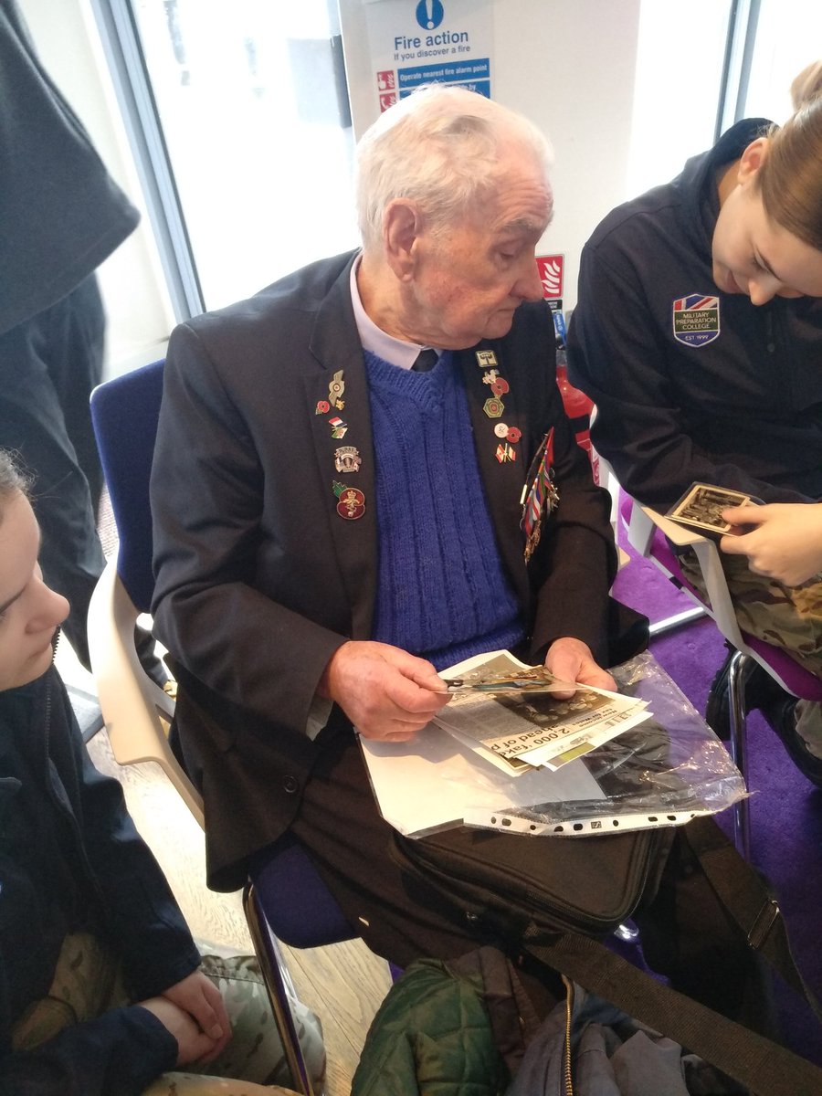 RAFJobsWales's tweet photo. It was lovely to be invited to the WW2 veterans reunion at The Royal British Legion in Cardiff @PoppyLegion https://t.co/LCSWz3zJzk