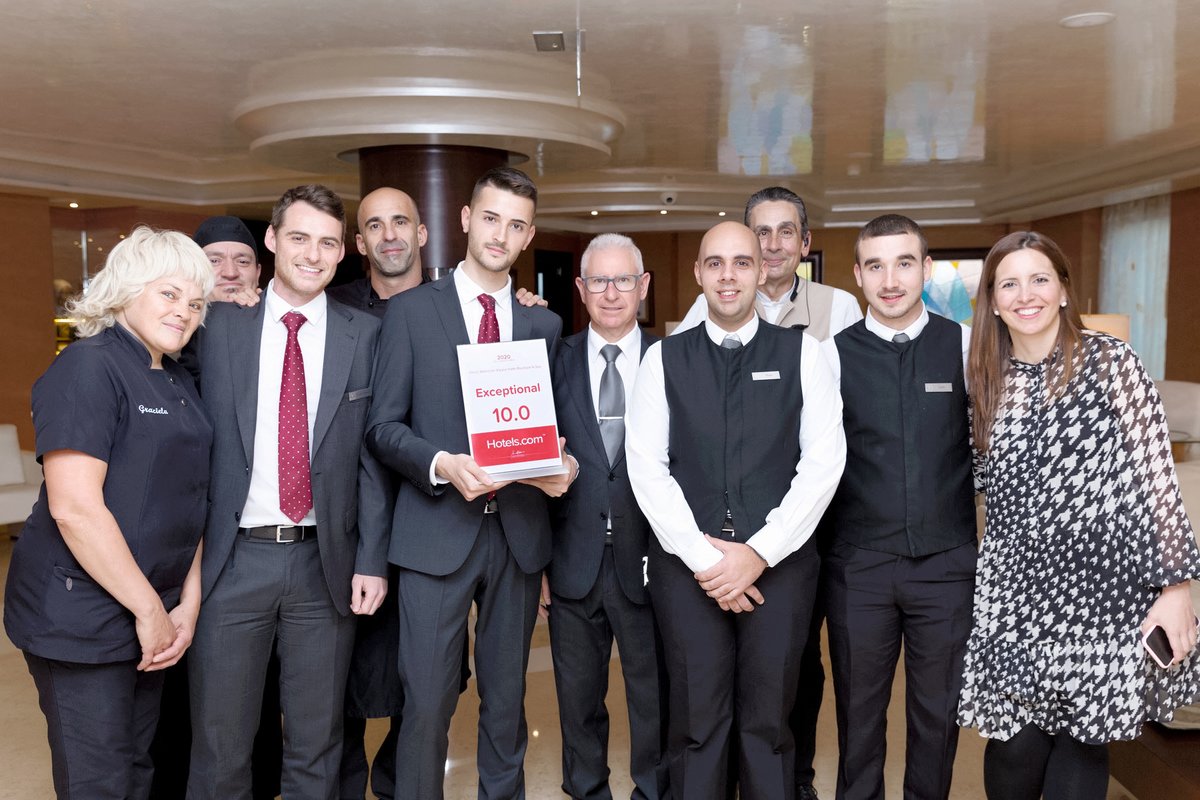 VincciAleysa's tweet photo. Hemos recibido un nuevo reconocimiento a la excelencia.
Un orgullo para toda la familia Vincci Selección Aleysa Hotel Boutique &amp; Spa.
Gracias a Expedia Group y a todas las personas que nos premian con su opinión.

#vinccialeysa #hotelboutique #costadelsol #LuxuryTravel #Spain https://t.co/X0SpaZSqnu