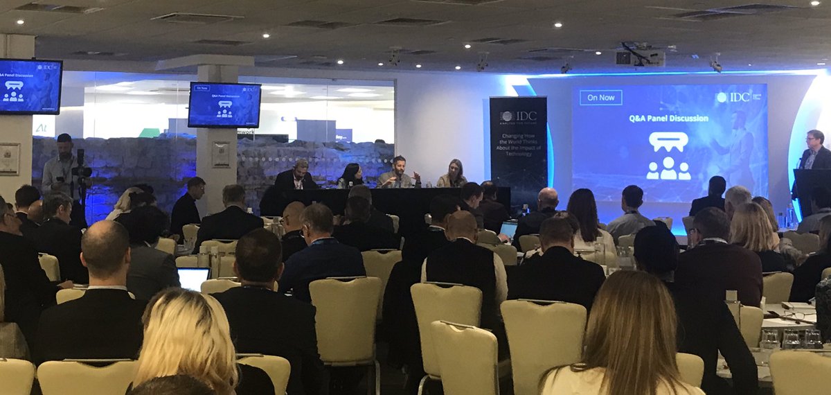 lesleyfd83's tweet photo. @VMware_UK’s @csbarratt discussing the Future of Work on the Panel Q&amp;A @IDCUK’s Conference #IDCUKFOW20 https://t.co/sp6OIqE7tl