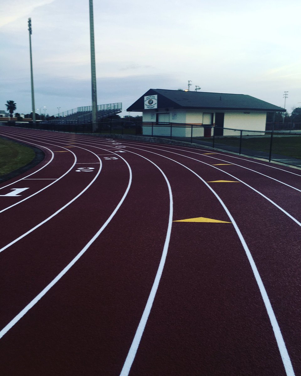 CoachMac8740's tweet photo. What a beauty.
#SwordsUp #OutshinePerception https://t.co/qVYEyVn15p
