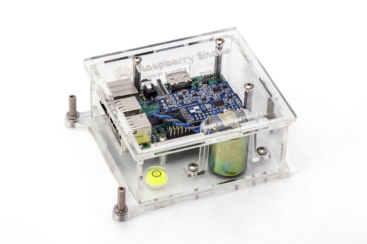 rpimagazine's tweet image. A little something different for #MonthOfMaking today: build a seismograph and perform citizen science with @raspishake! magpi.cc/K7YBoM