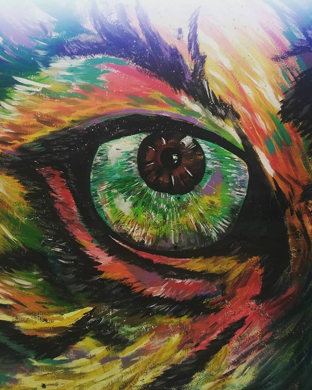 pal_codes's tweet photo. Tiger in the city.
#eyeofthetiger #art #painting #localart #palcodes #tigerinthecity #mumbai https://t.co/NQgs24Sd80 https://t.co/u5e2PD8VFu