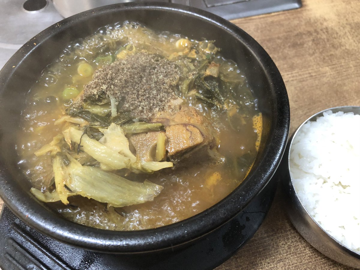 yuki7979seoul tweet picture