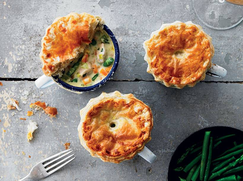 Calling all pie lovers! To celebrate national pie week why not try our super-tasty chicken pot pie recipe: bit.ly/39ljZBR
Remember, an organic chicken Kallø stock cube can make all the difference 😉.

#CallOnKallo #NationalPieWeek #Pie #foodstagram #comfortfood