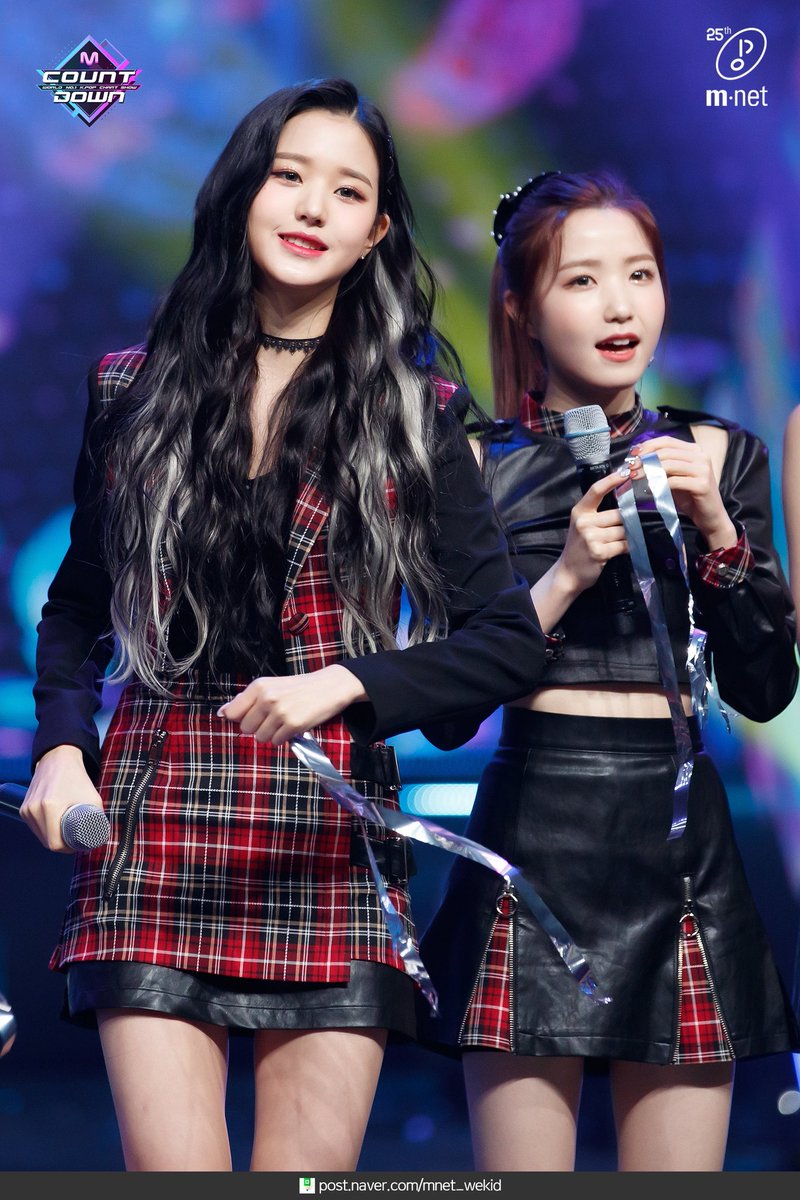 아이즈원 #IZONE #アイズワン #BLOOMIZ #FIESTA #장원영 #혼다히토미