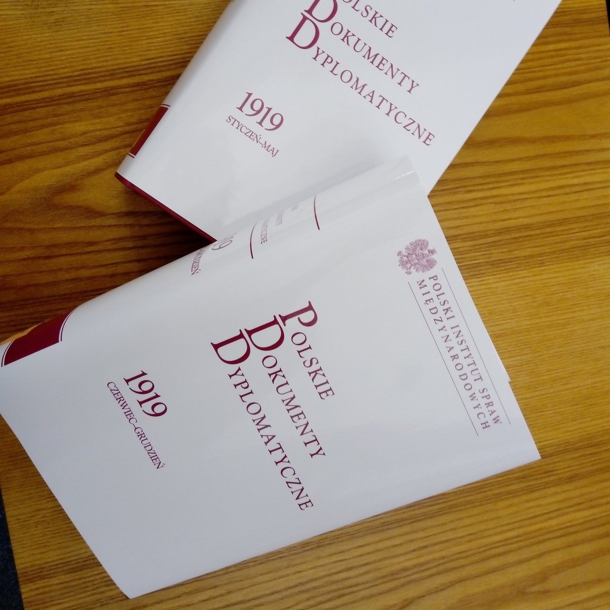 Just arrived: brand new volume of #PolishDocuments on Foreign Policy: June-December 1919 (in Polish only).
Always available in #PISMLibrary!