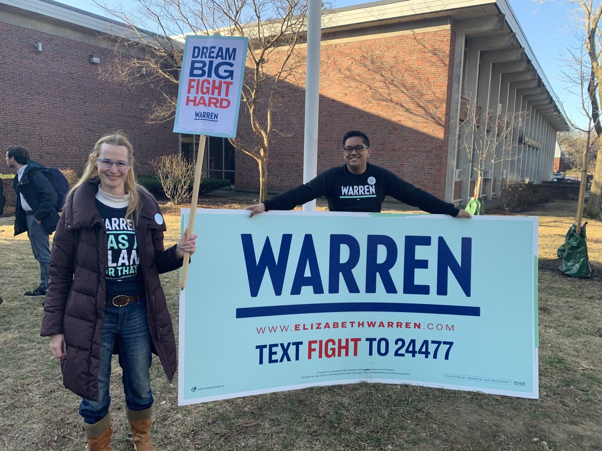 mirandaebarrows's tweet photo. She’s electable if you vote for her. She has a path if you vote for her. And if you get up early and take the #59 bus to the #71 bus and then do a bit of a walk, you might get to see her vote! #GonnaBeLateForWork #Persist #DreamBigFightHard #PresidentWarren https://t.co/vA8zr7qcwp